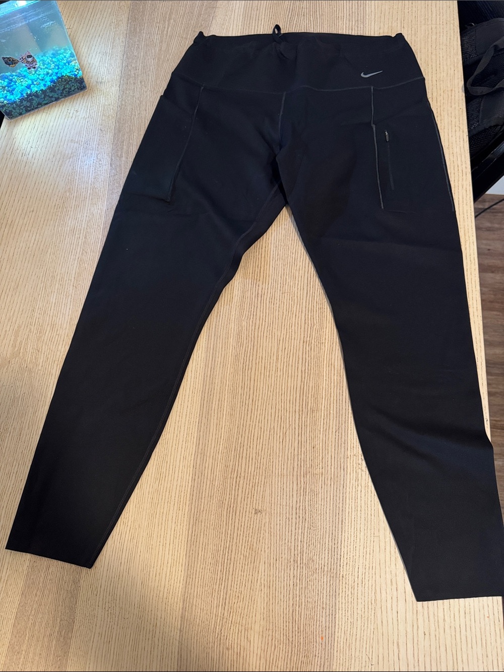 Nike Women's Go Firm-Support High-Waisted Cropped Leggings XL